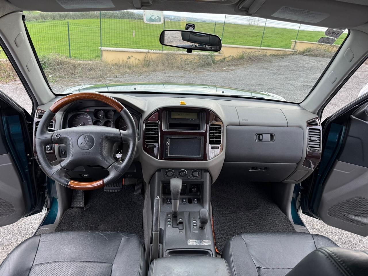 Mitsubishi Pajero 3.2 16V DI-D 5p. GLS2