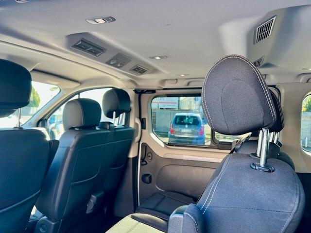 Renault Trafic 2.0 dCi 150 EDC SpaceClass L1