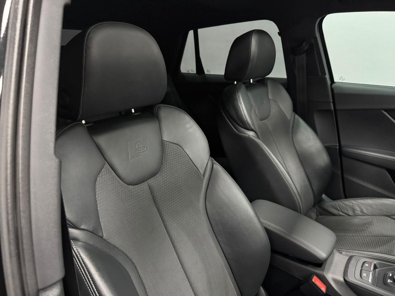 Audi Q2 35 TDI quattro S tronic line Edition