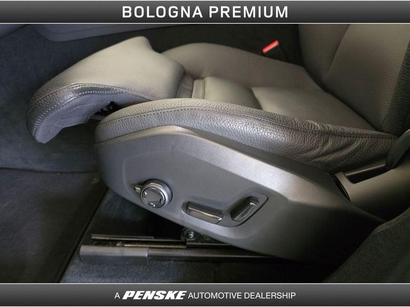 Volvo XC60 B4 (d) automatico Plus Bright