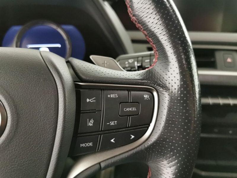 Lexus UX 250h 2.0 F-Sport 2wd cvt