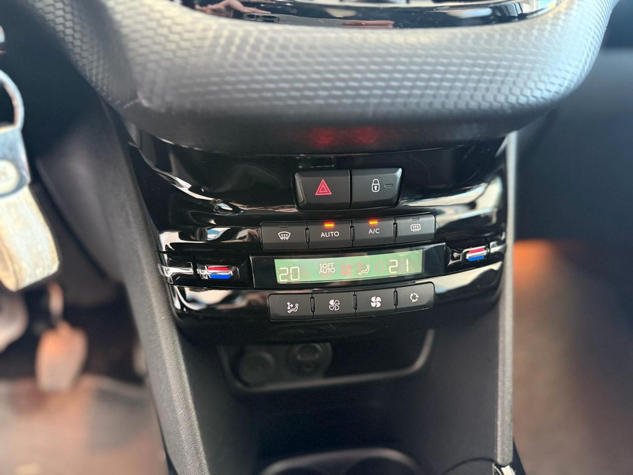 PEUGEOT 2008 1.6D ALLURE 2018