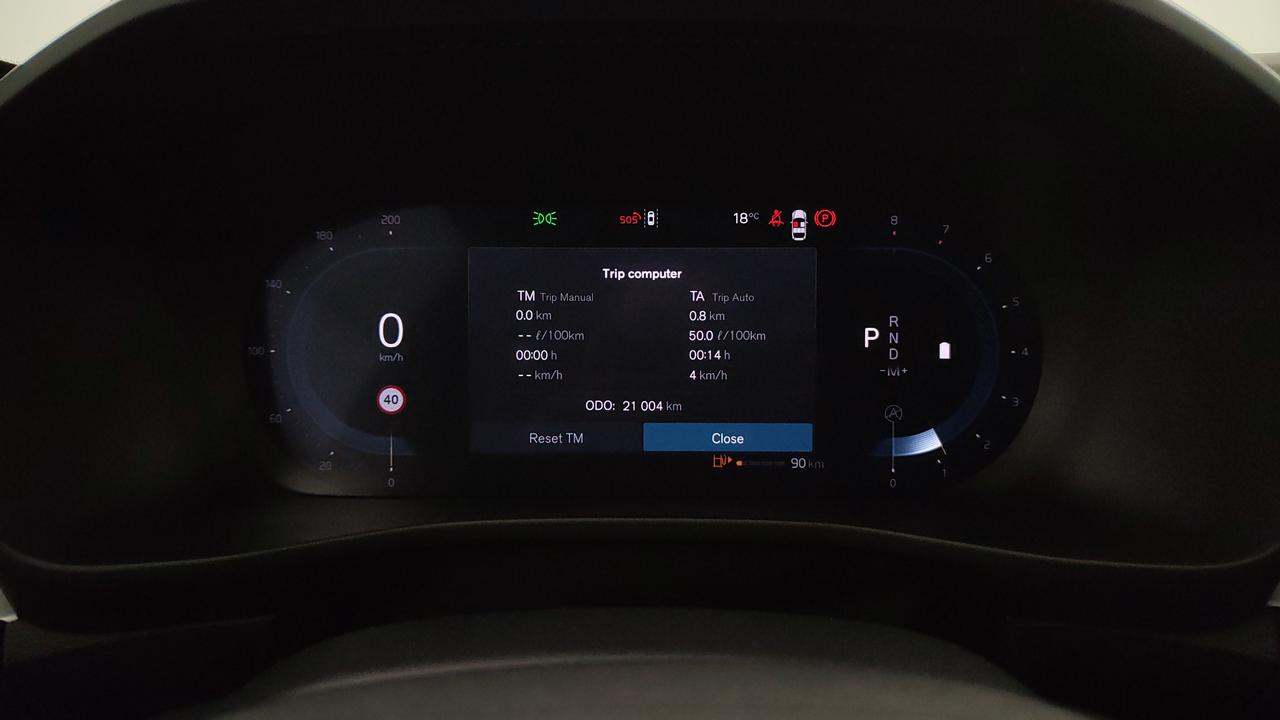 VOLVO XC40 2.0 b3 Core auto