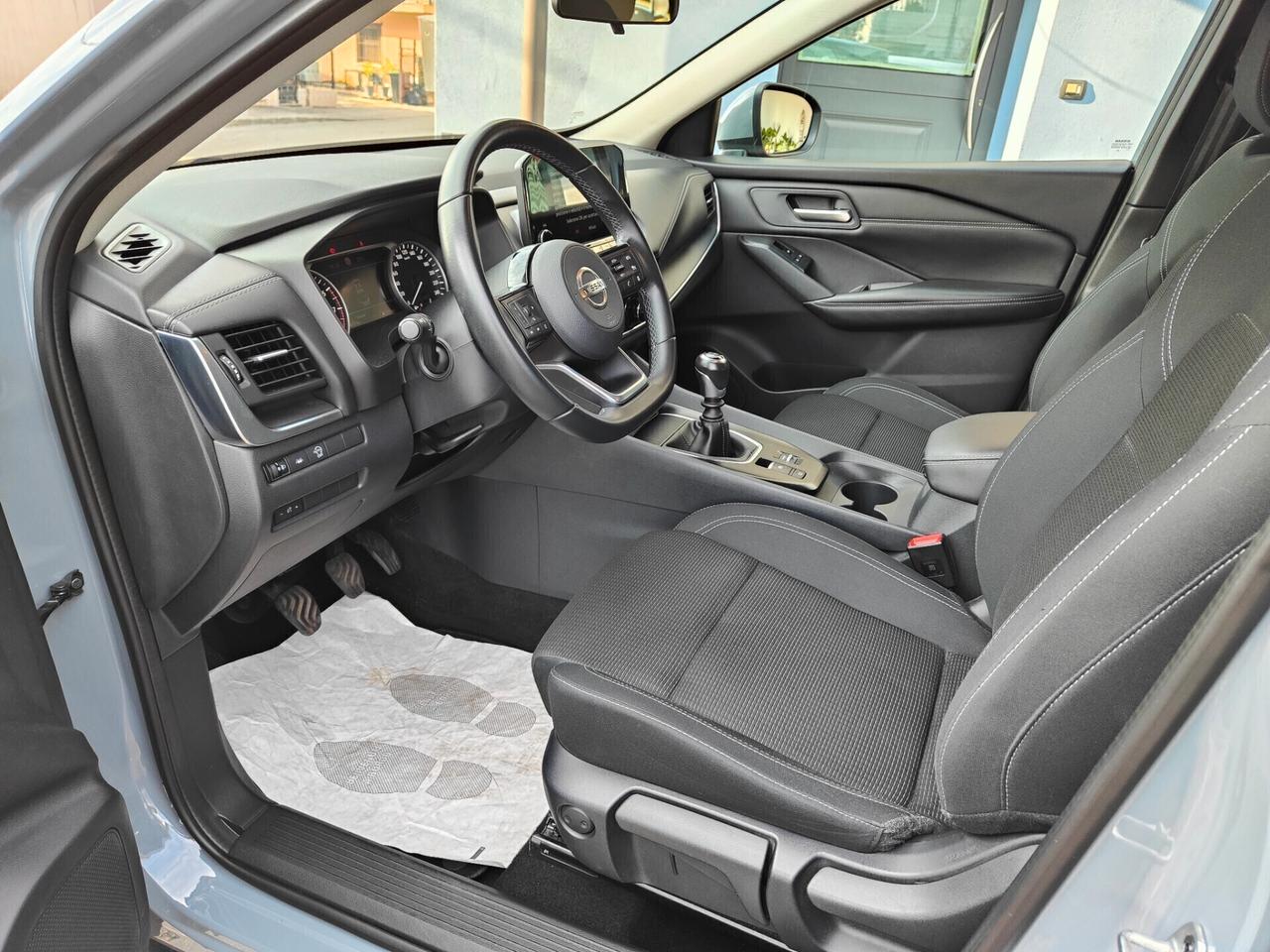 Nissan Qashqai MHEV 140 CV Business