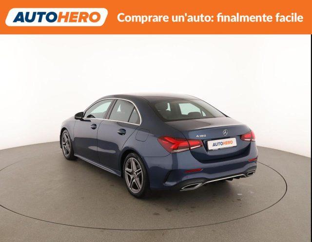 MERCEDES-BENZ A 180 Automatic Premium