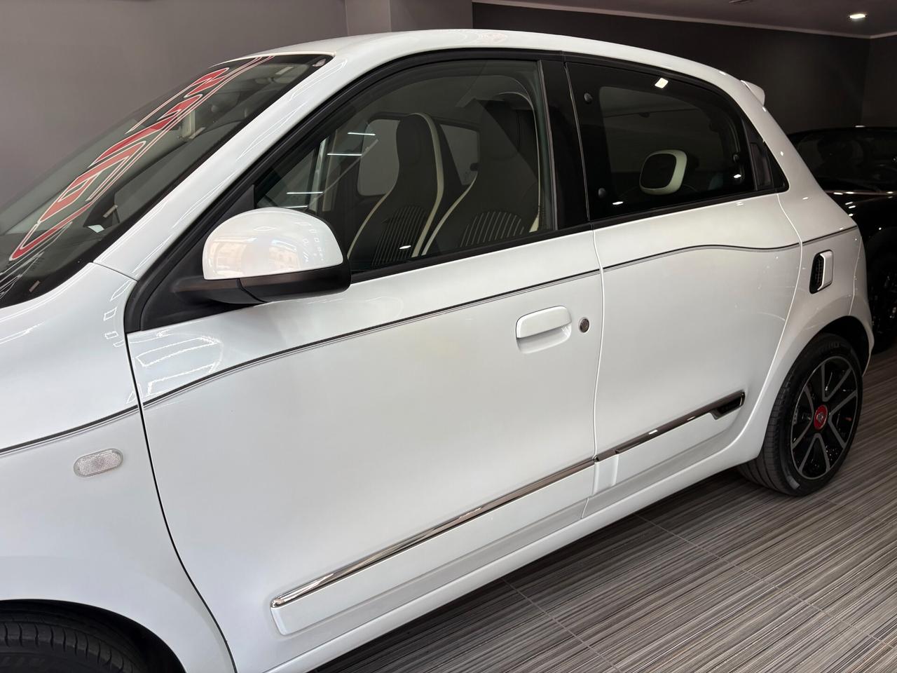 Renault Twingo 1.0 SCE 65cv Intens ITALIANA FULL