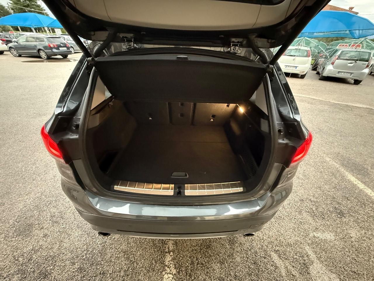 Bmw X1 sDrive 18d xLine Edition Essence