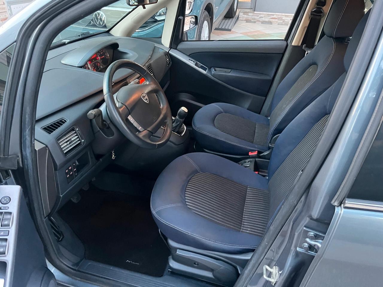 Lancia MUSA 1.3 Multijet 16V 90 CV Oro Plus