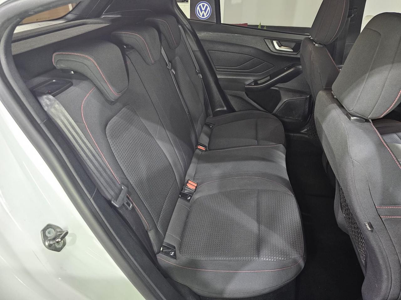 Ford Focus 1.5 TDCi 120 CV ST Line