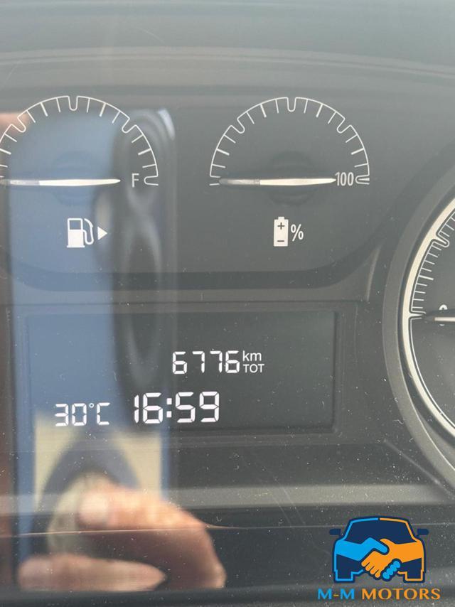 LANCIA Ypsilon 1.0 69 CV 5 porte IBRIDA Alberta Ferretti