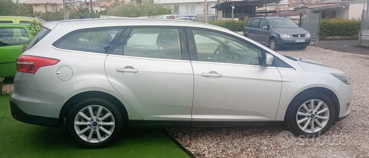 Ford Focus 1.5 TDCi 120 CV Start&Stop Powershift SW Titanium