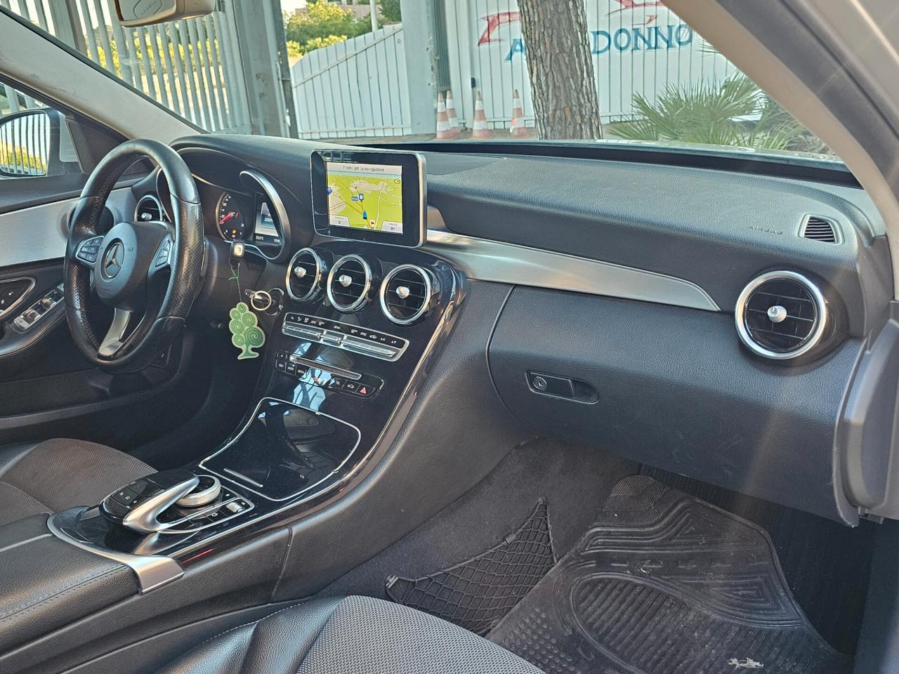 Mercedes-benz C 220 d BlueTec Automatic Sport