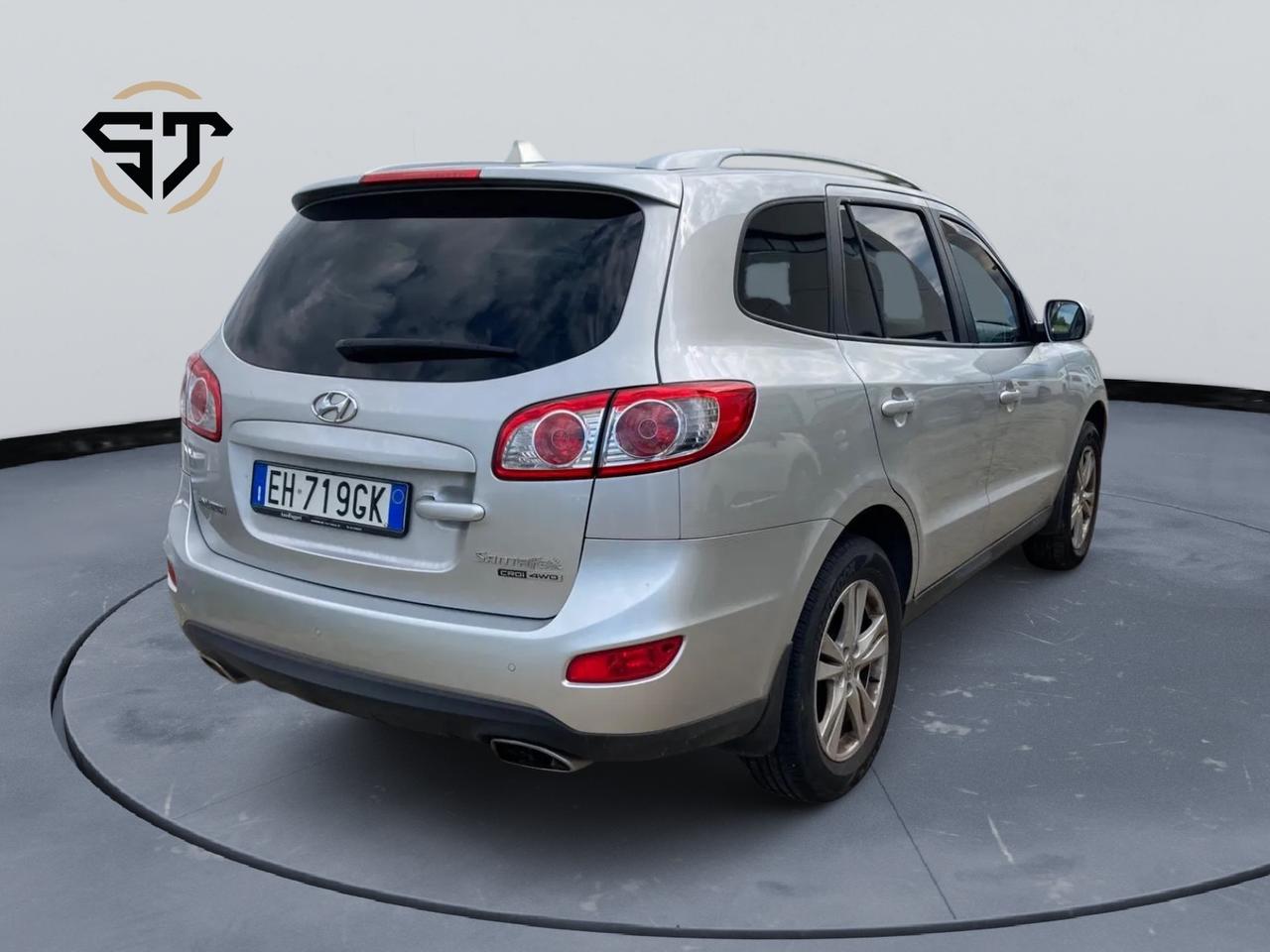 Hyundai Santa Fe 2.2 CRDi VGT 4WD AUTOM 7 POSTI