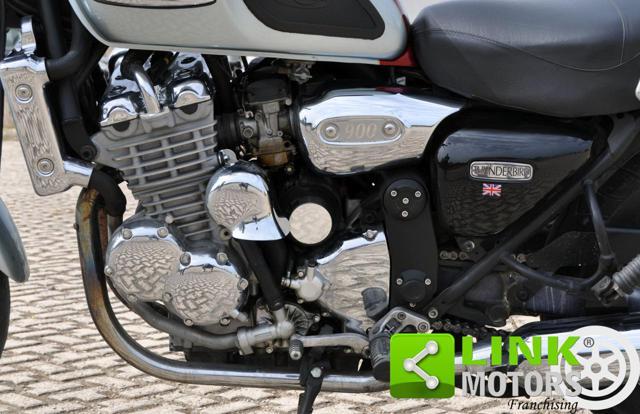 TRIUMPH Thunderbird 900 VERSIONE 1