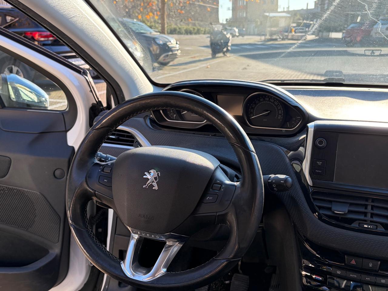 Peugeot 2008 1.6 e-HDi 92cv Allure 2014