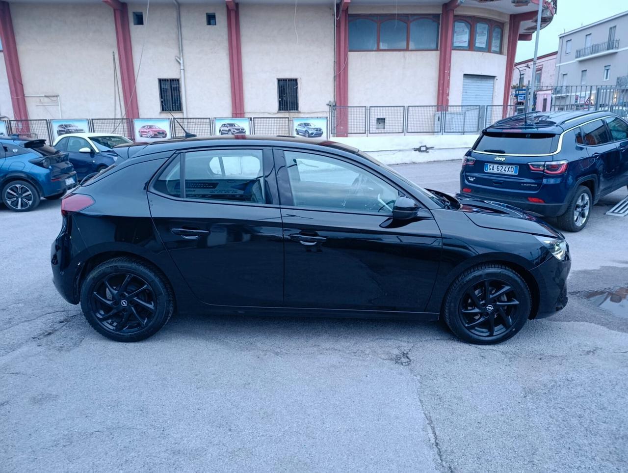 Opel Corsa 1.2 GS LINE