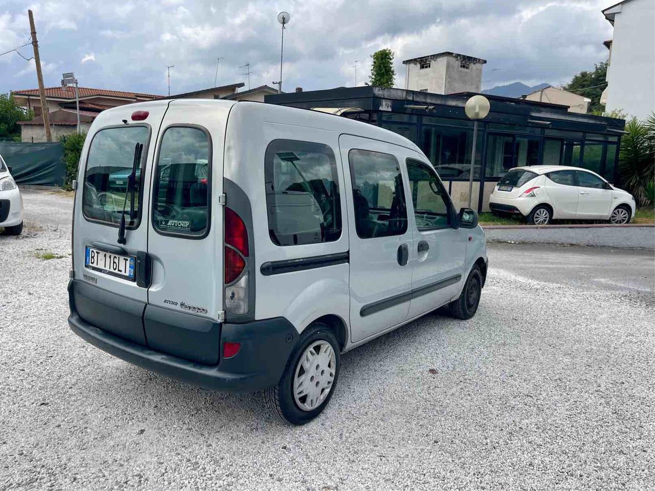 RENAULT KANGOO - 5 POSTI -