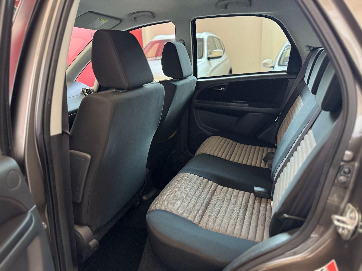 FIAT - Sedici - 1.6 16V 4x4 Experience