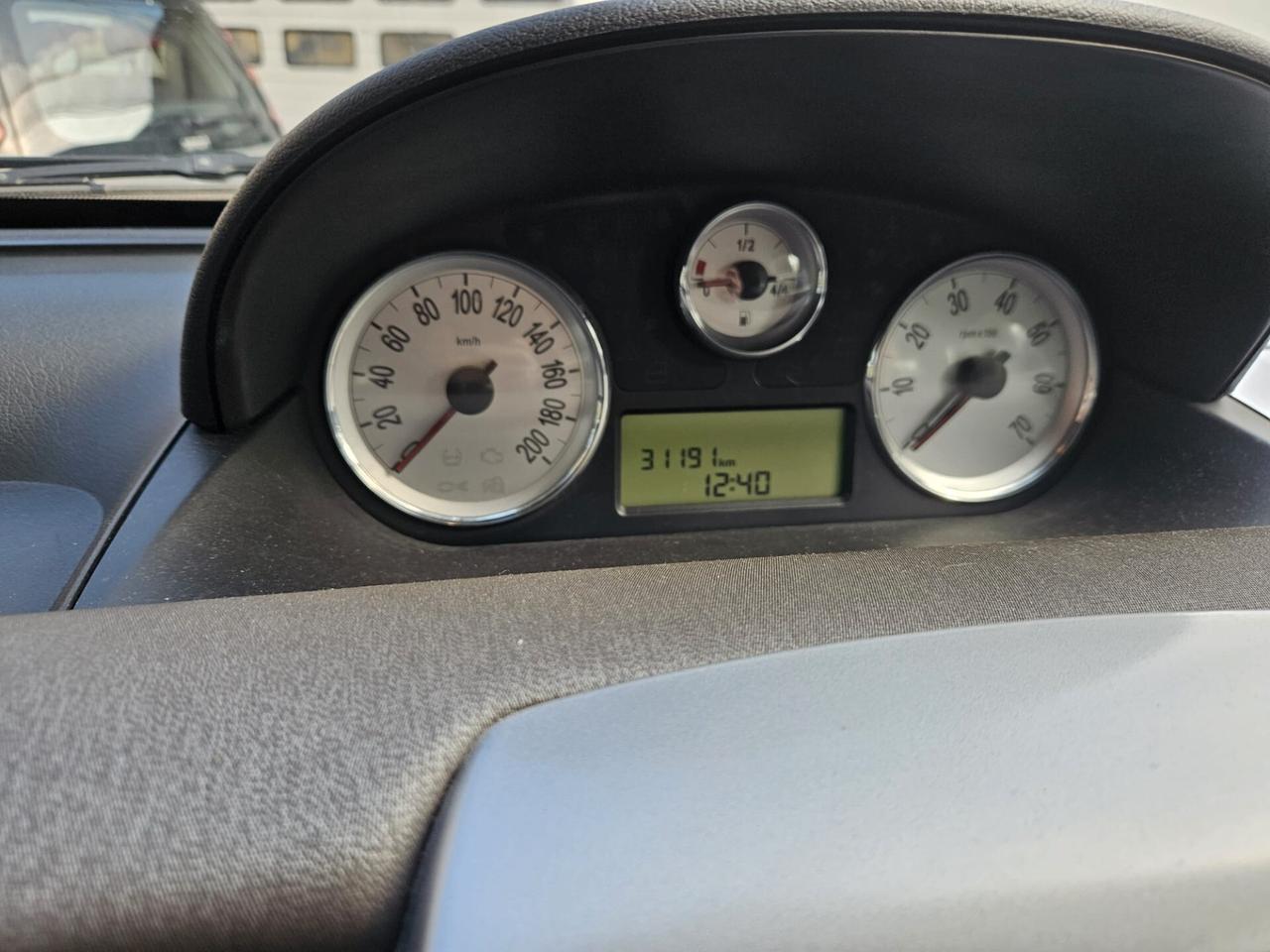 Lancia Ypsilon 1.2 Versus