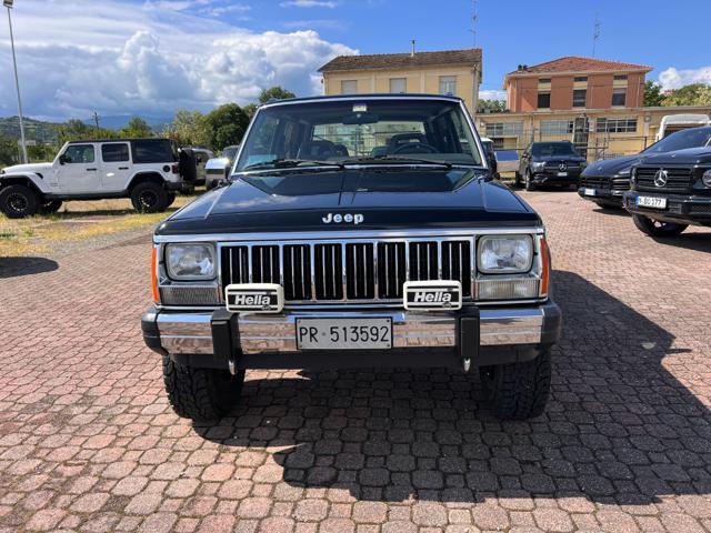 JEEP Cherokee 4.0 XJ LAREDO - AUTOMATICO 3 PORTE