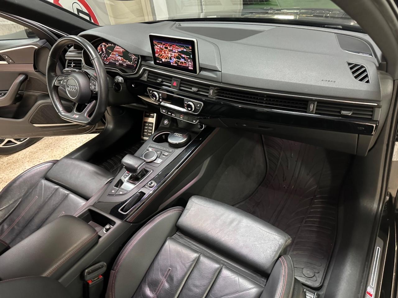 Audi A4 Avant 2.0 TDI 190 CV ultra S tronic Sport