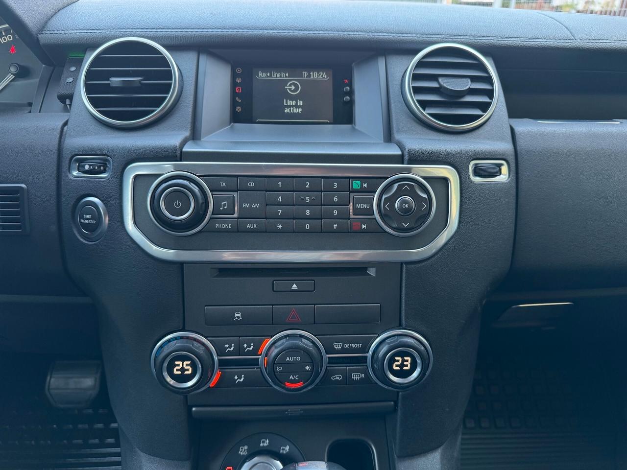 Land Rover Discovery 4 3.0 TDV6 SE