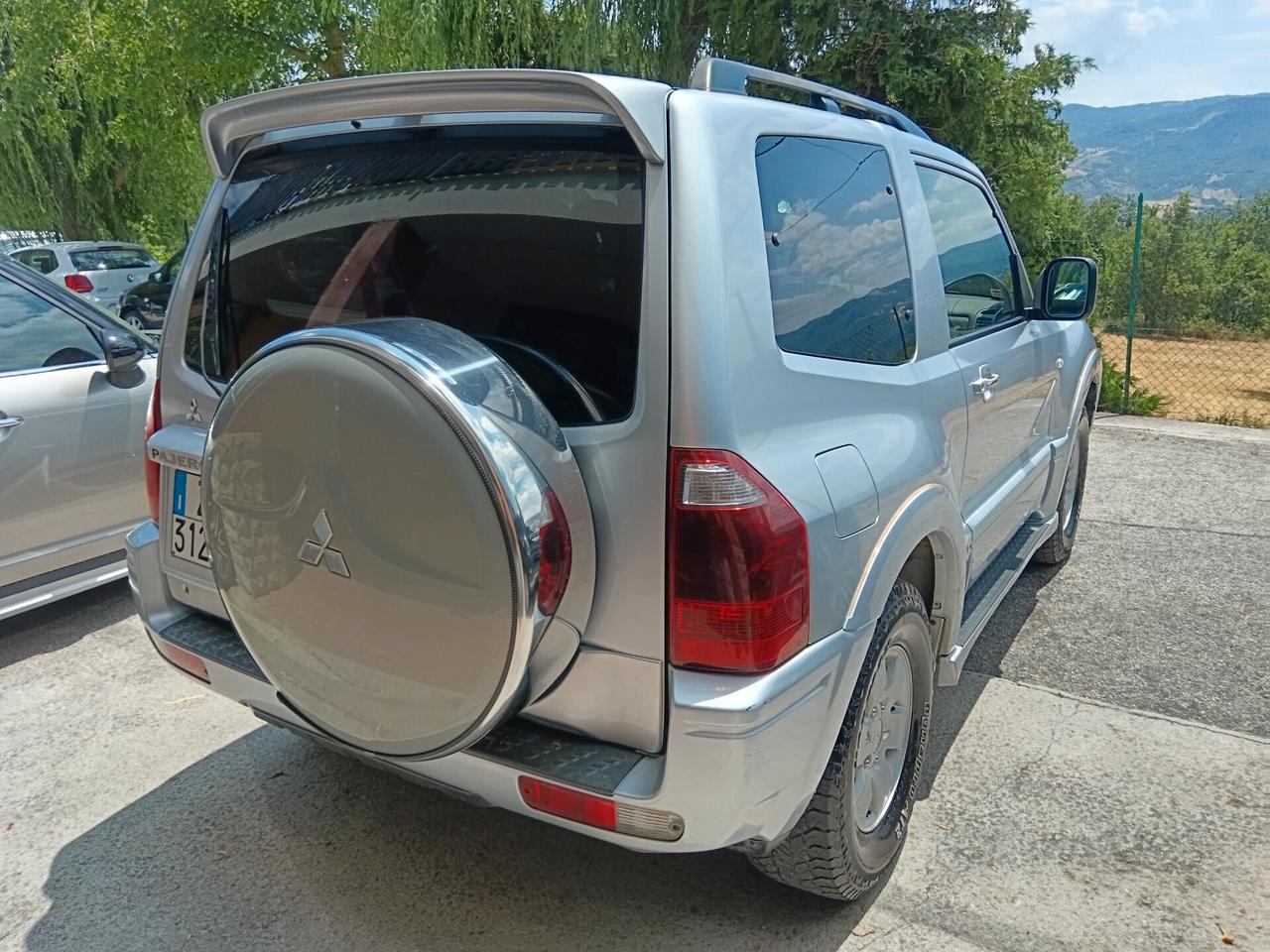 Mitsubishi Pajero 2.5 TDI 115CV 3 PORTE 4X4
