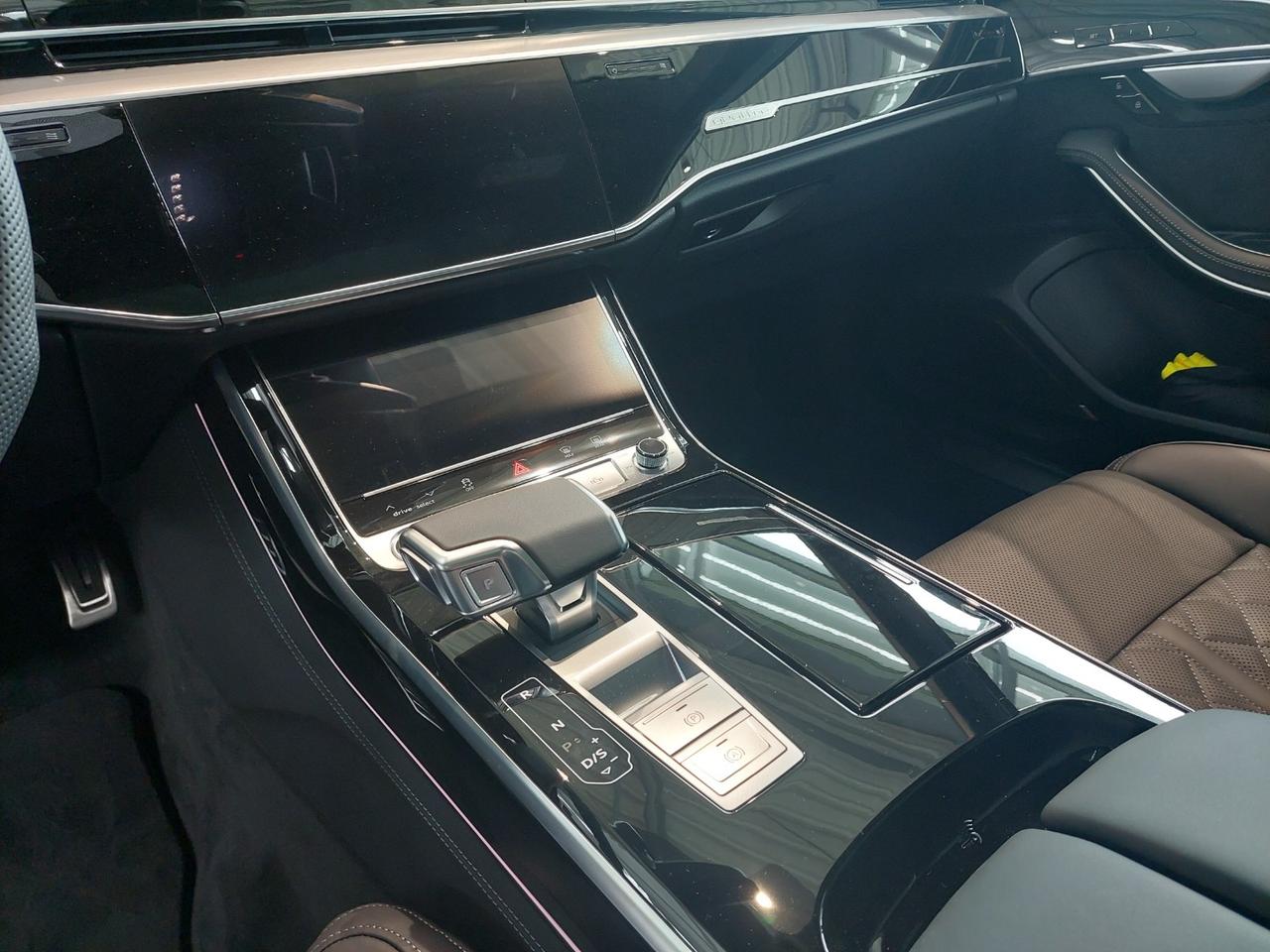 Audi A8 50 3.0 v6 tdi mhev quattro tiptronic