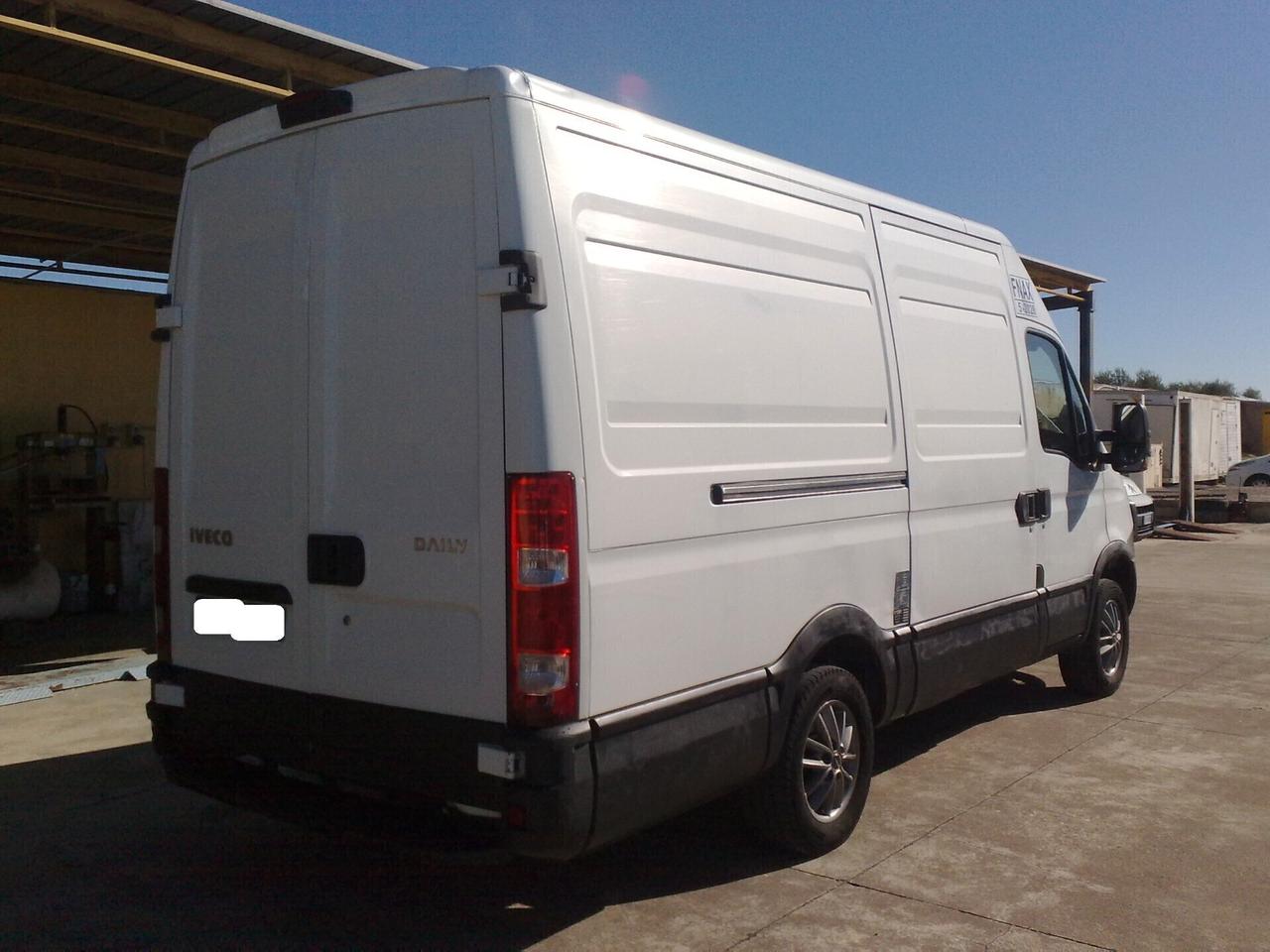 Iveco Daily 35s15 ISOTERMICO CON FRIGO - 2013