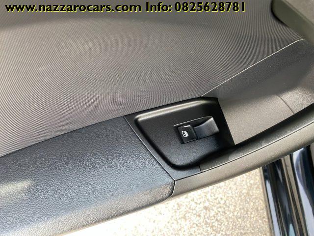 AUDI A1 SPB 25 TFSI Business NAVIG/PDC/CARPLAY