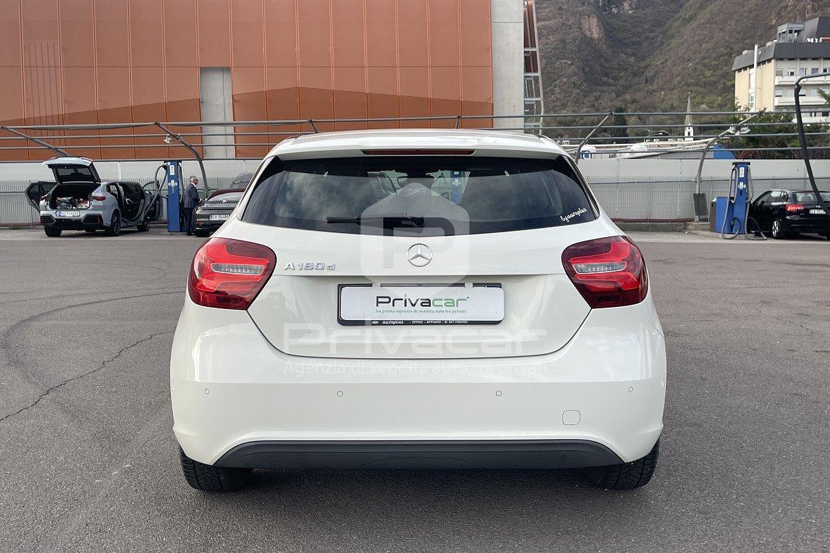 MERCEDES A 180 d Automatic Business