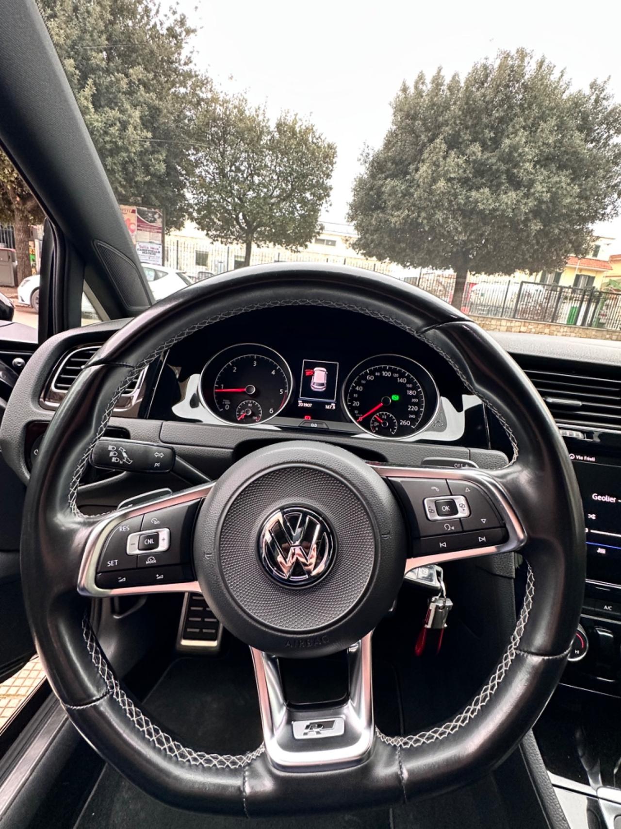 Volkswagen Golf 7.5 R-Line Navigatore paddle