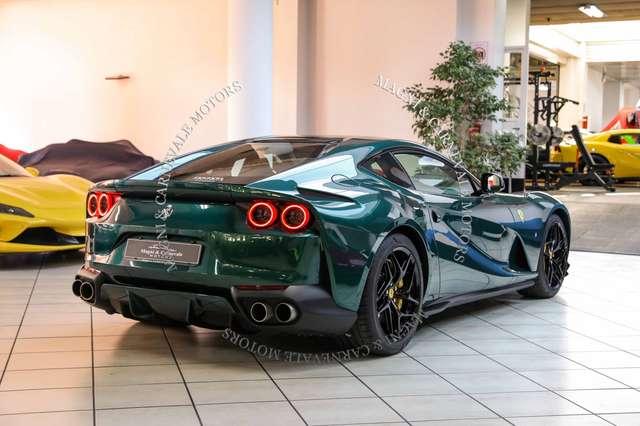 Ferrari 812 SUPERFAST|SPECIAL PAINT|DISPLAY PASS|LIFT|HI-FI