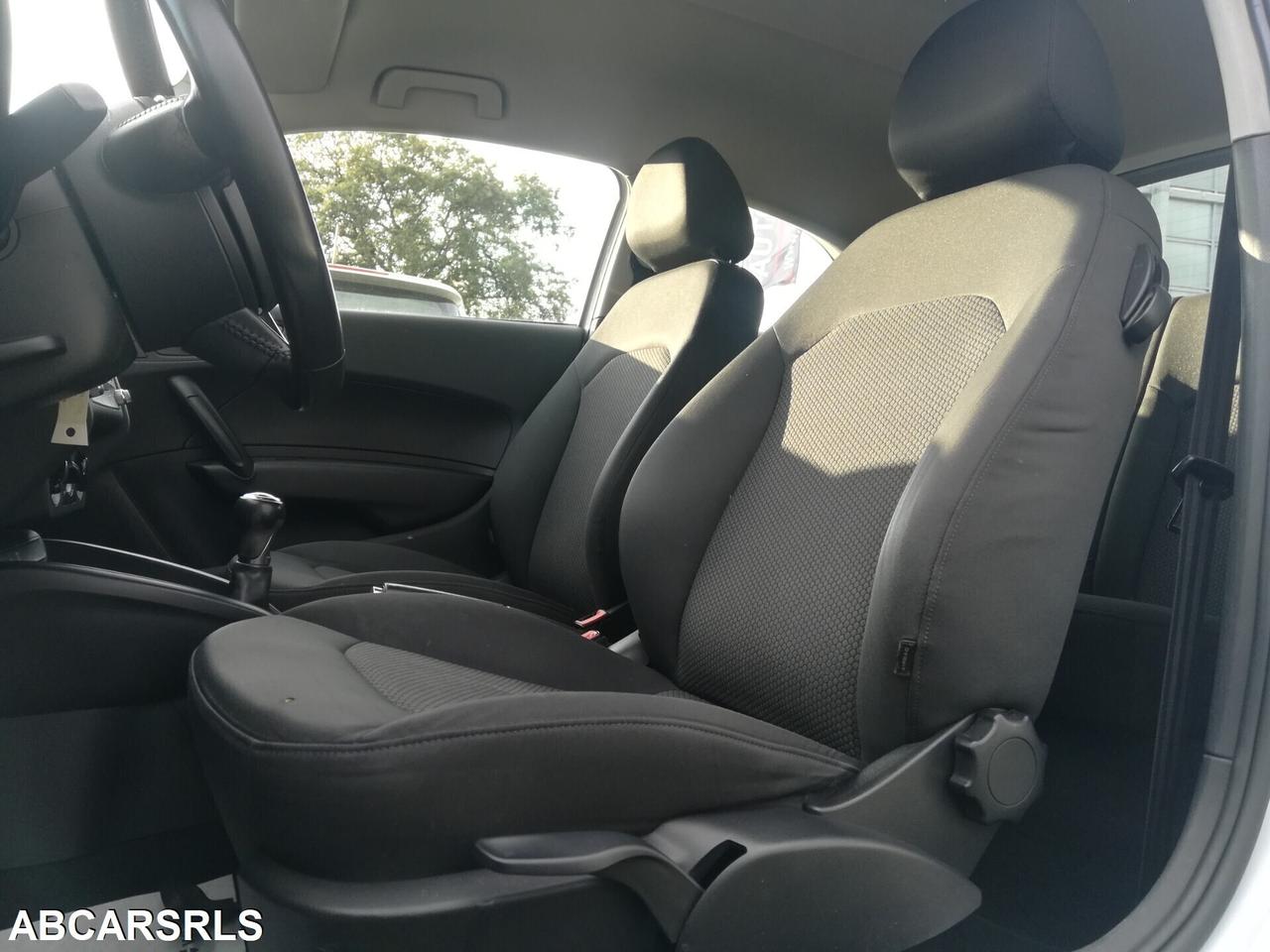 Audi A1 1.2 TFSI S line edition plus
