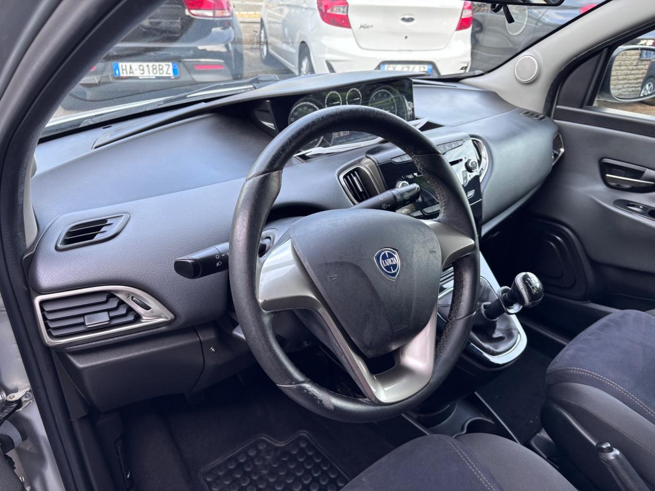 Lancia Ypsilon 1.2 69 CV 5 porte EURO 6B