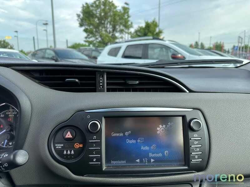 Toyota Yaris 1.5 hybrid Active