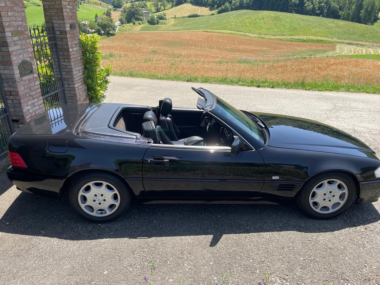 Mercedes-Benz SL 300