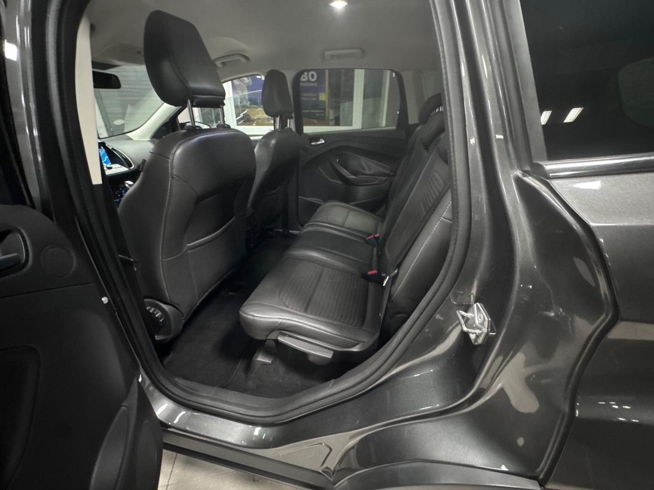 FORD KUGA 1.5 TDCI AUTOMATICA TITANIUM