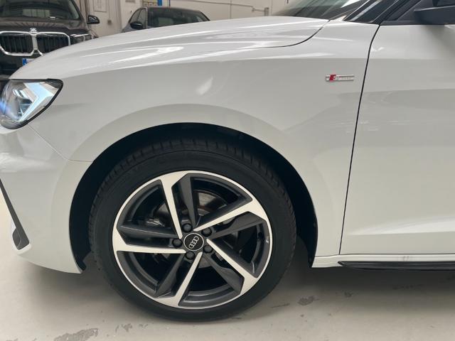 AUDI A1 SPB 30 TFSI S tronic Identity Black S-Line Km 0