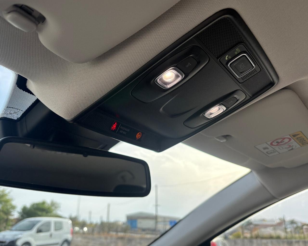 Renault Captur Plug-in Hybrid E-Tech 160 CV Intens