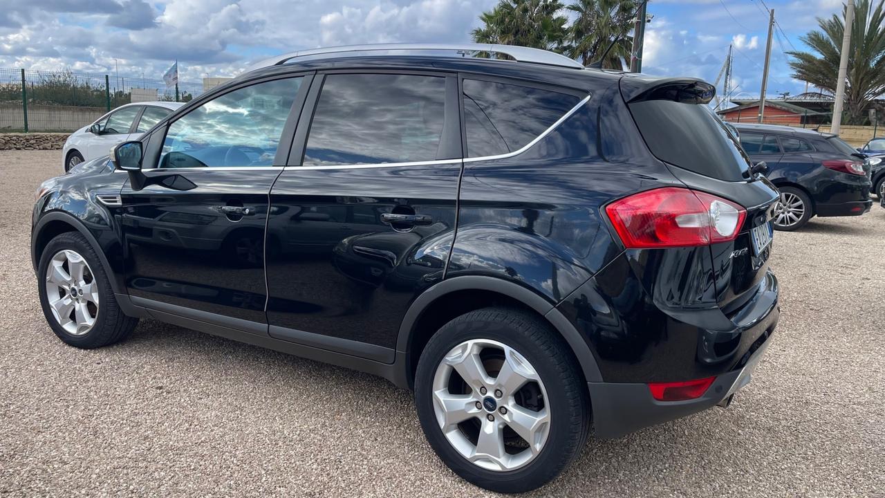 Ford Kuga 2.0 TDCi 140 CV tetto panoramico