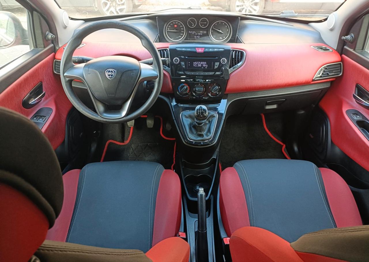 Lancia Ypsilon 1.2 69 CV 5 porte S&S PLATINUM