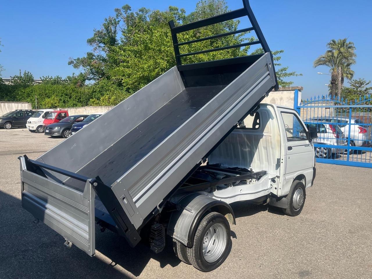 Piaggio porter cassone /ribalt. Maxxi-1.3 benz-2010