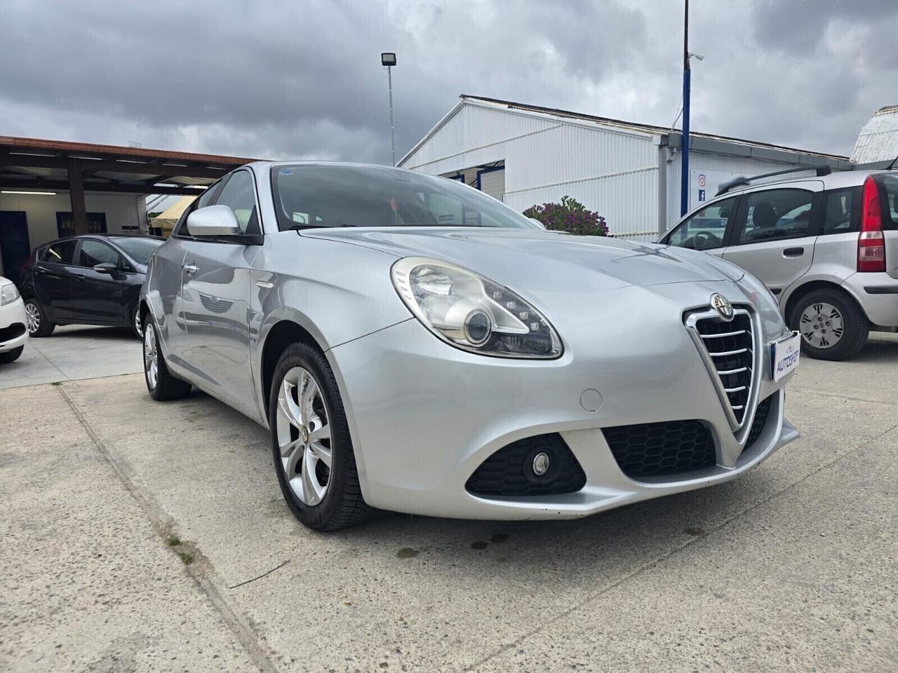 Alfa Romeo Giulietta 1.6 JTDm-2 105 CV Distinctive