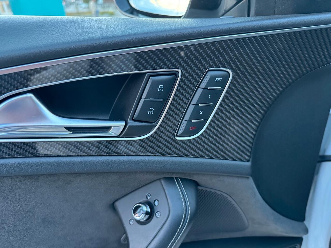 Audi RS6 RS 6 Avant 4.0 TFSI quattro tiptronic performance
