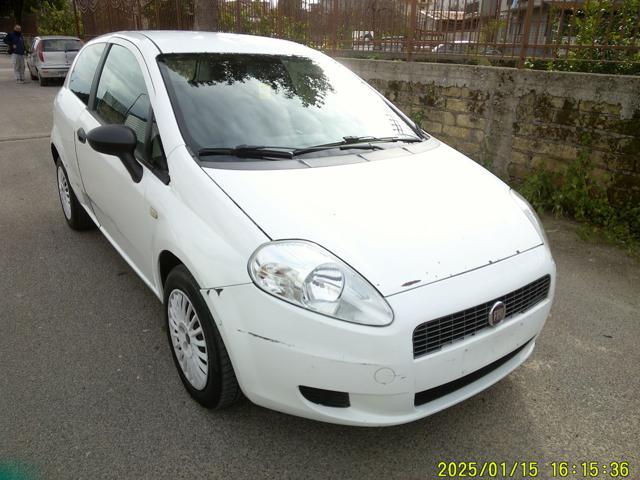 FIAT Grande Punto 1.3 MJT 75 CV 3 porte Active