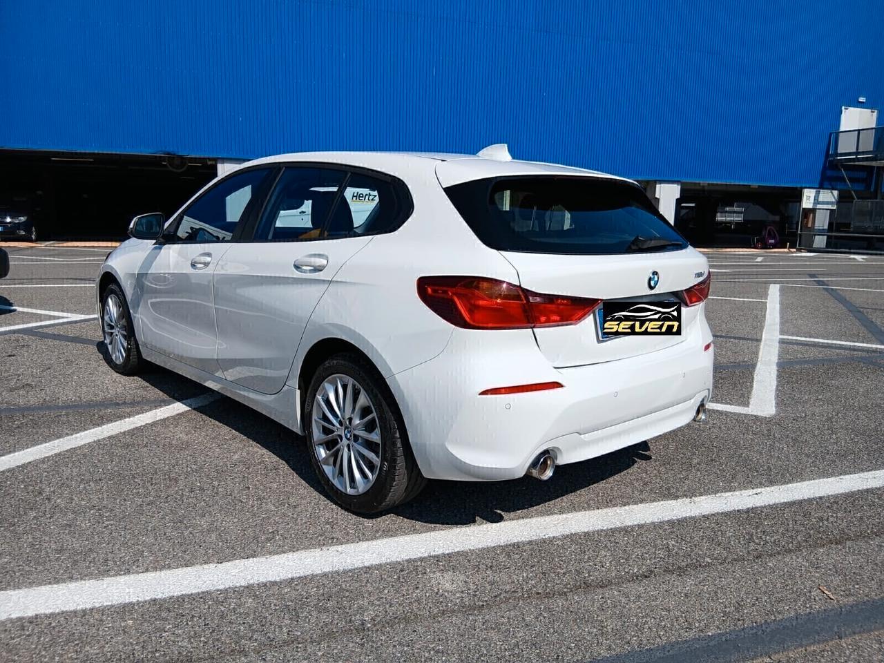 Bmw 118 118d 5p. Business Advantage