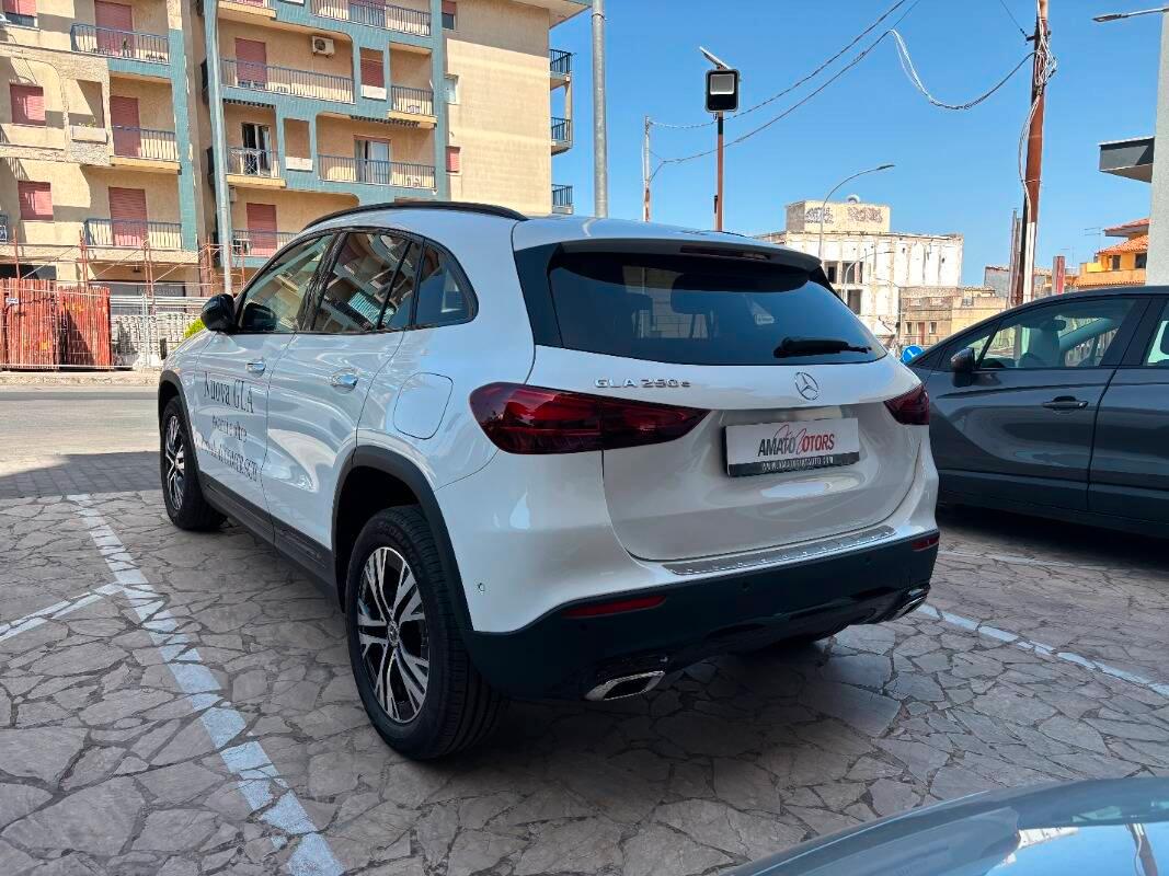 Mercedes Classe GLA 250 e phev Progressive Advanced auto