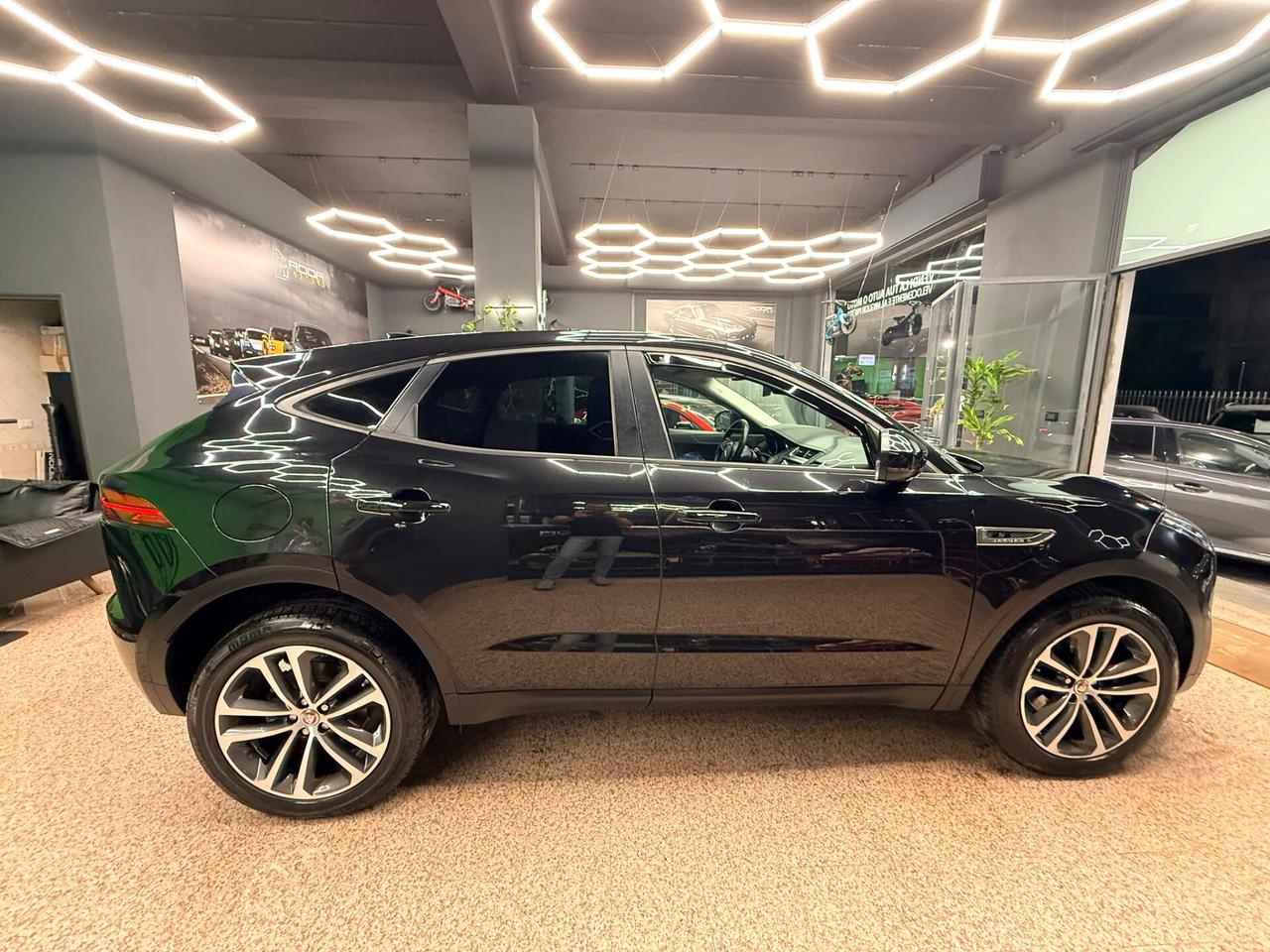 Jaguar E-Pace 2.0D 150 CV AWD R-Dynamic S