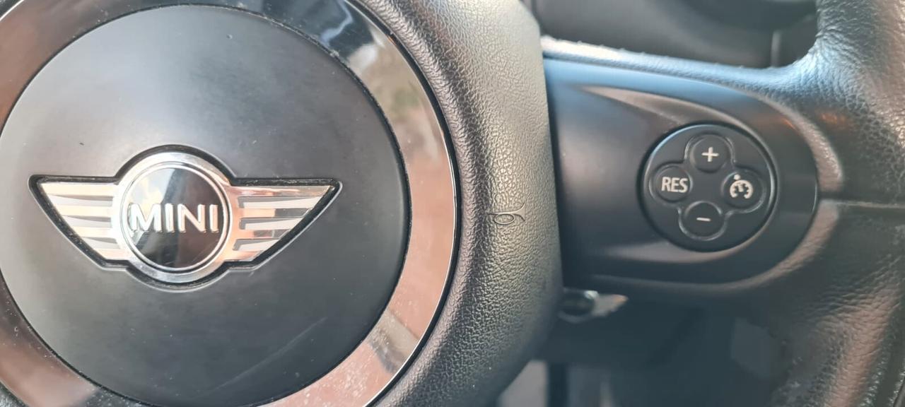 Mini One D Countryman 2.0 Cooper Business XL Automatica